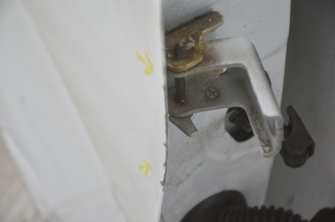 DRZWI PRZEDNIE PRZÓD PRAWE PEUGEOT 208 I EWP 5D