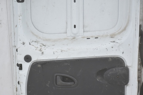 DRZWI TYLNE TYŁ LEWE RENAULT TRAFIC III OPEL VIVARO B