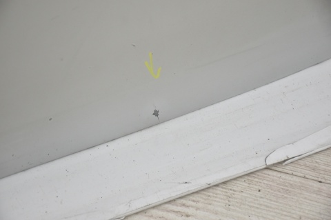 DRZWI TYLNE TYŁ PRAWE RENAULT TRAFIC II OPEL VIVARO