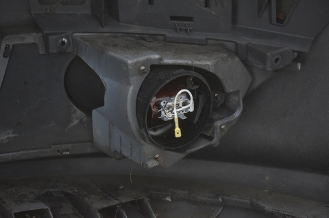 ZDERZAK PRZEDNI PRZÓD SEAT ALTEA TOLEDO III LW5X