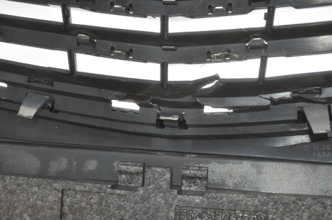 ZDERZAK PRZEDNI PRZÓD OPEL MERIVA B II PDC Z20R