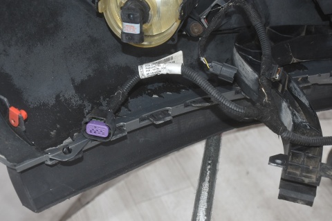 ZDERZAK PRZEDNI PRZÓD OPEL MERIVA B II PDC Z20R