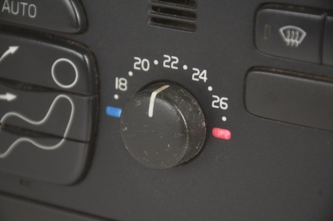 PANEL KONSOLA KOKPIT NAWIEWU RADIO VOLVO XC90 30737973