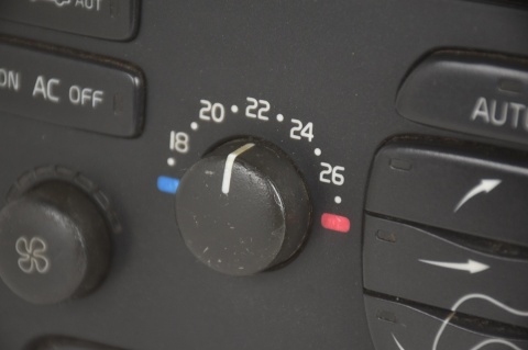 PANEL KONSOLA KOKPIT NAWIEWU RADIO VOLVO XC90 30737973