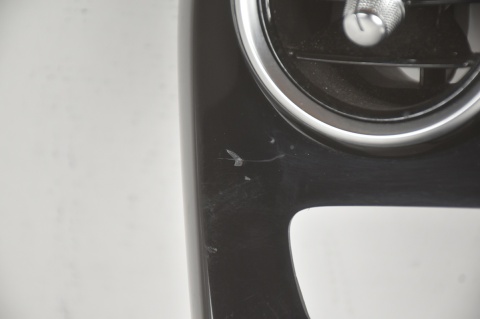 PANEL TUNEL ŚRODKOWY SCHOWEK MERCEDES C W205 A2056803805