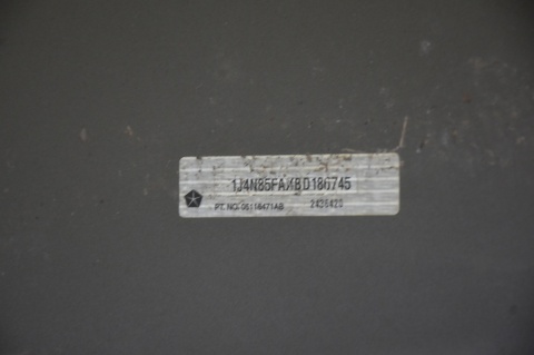 BŁOTNIK PRZEDNI PRZÓD LEWY JEEP COMPAS I LIFT