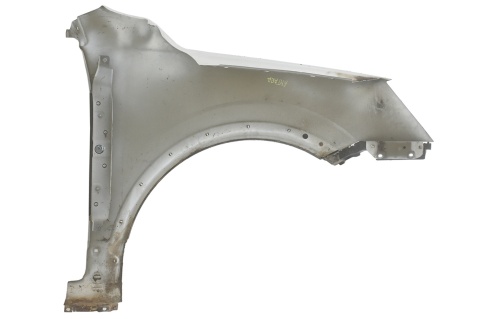 BŁOTNIK PRZEDNI PRZÓD LEWY OPEL ANTARA 92U