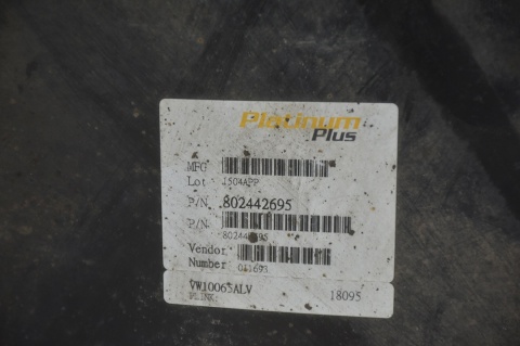 BŁOTNIK PRZEDNI PRZÓD LEWY VW POLO V ZAMIENNIK LD7R