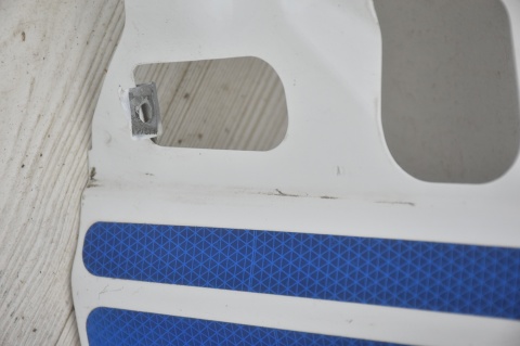 BŁOTNIK PRZEDNI PRZÓD PRAWY FORD TRANSIT CONNECT I