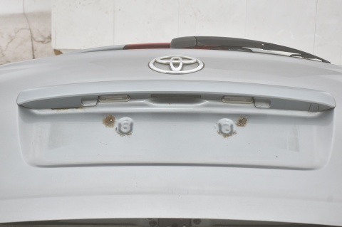 KLAPA TYLNA TYŁ TOYOTA AVENSIS T25 KOMBI 1F8