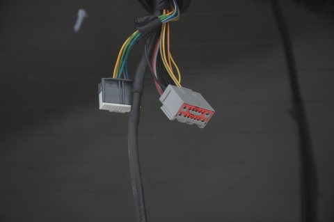 KLAPA TYLNA TYŁ VOLVO XC70 II V70 III 705/16 KOMPLETNA