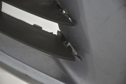 ZDERZAK PRZEDNI PRZÓD AUDI A6 C6 LY7R