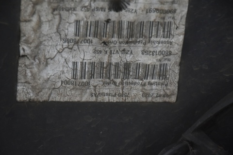 ZDERZAK PRZEDNI PRZÓD VOLVO V70 III PDC 455-16