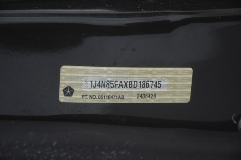 DRZWI PRZEDNIE PRZÓD LEWE JEEP COMPASS I