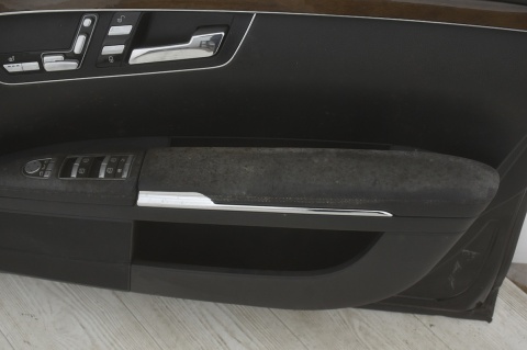 DRZWI PRZEDNIE PRZÓD PRAWE MERCEDES C W211 LIFT