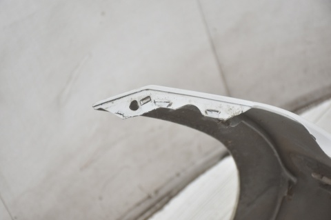 ZDERZAK PRZEDNI PRZÓD BMW 1 E87 E81 LIFT