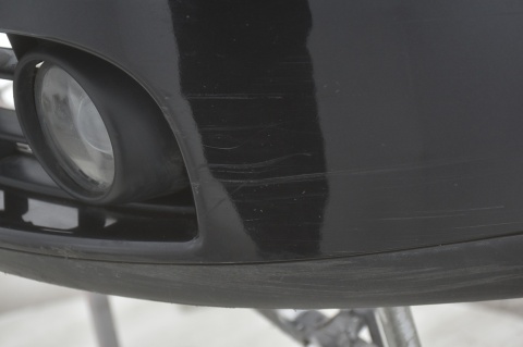 ZDERZAK PRZEDNI PRZÓD VW GOLF V 5