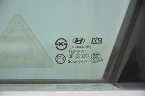 DRZWI PRZEDNIE PRZÓD LEWE HYUNDAI I40 UB6