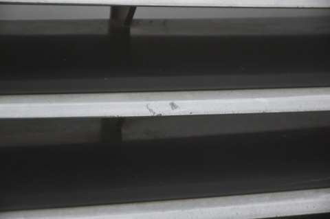 GRILL ATRAPA CHŁODNICY MERCEDES CLK W209