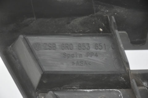 GRILL ATRAPA CHŁODNICY VW POLO V 6R0