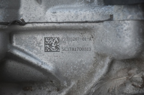 SILNIK ELEKTRYCZNY PRZEDNI TESLA S 4X4 AWD 1035300-00-E