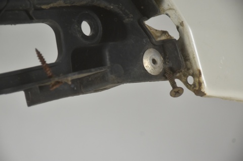 BŁOTNIK PRZEDNI PRZÓD LEWY MERCEDES R W251 LIFT C799