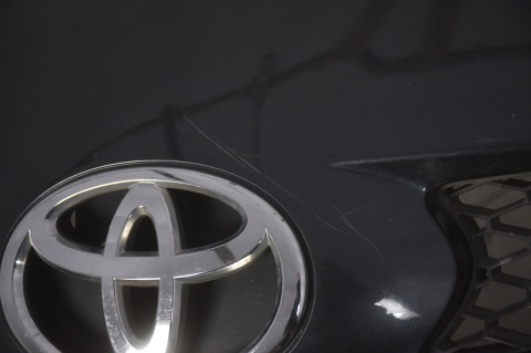 ZDERZAK PRZEDNI PRZÓD TOYOTA AYGO I