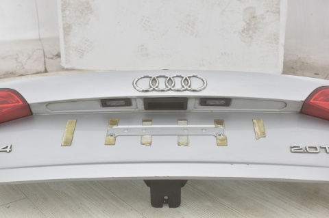 KLAPA TYLNA TYŁ AUDI A4 B8 KOMBI AVANT LX7W
