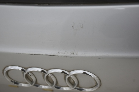 KLAPA TYLNA TYŁ AUDI A4 B8 KOMBI AVANT LX7W