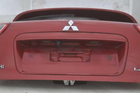 KLAPA TYLNA TYŁ MITSUBISHI LANCER VIII 8 HB + KAMERA P26