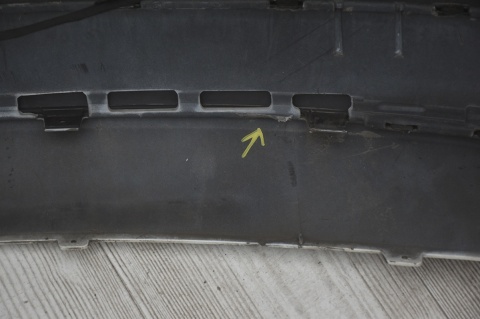 ZDERZAK TYLNY TYŁ MERCEDES CLA W117 PDC