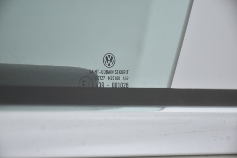 DRZWI PRZEDNIE PRZÓD LEWE VW PASSAT CC LB9A