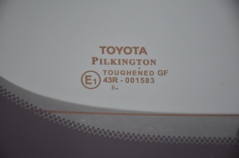 KLAPA TYLNA TYŁ TOYOTA AVENSIS T27 III KOMBI 8S6