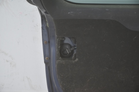 KLAPA TYLNA TYŁ TOYOTA AVENSIS T27 III KOMBI 8S6