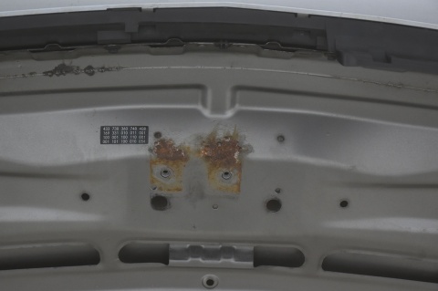 MASKA POKRYWA SILNIKA MERCEDES A W169 748