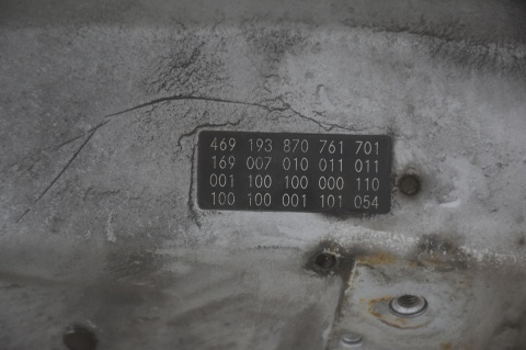 MASKA POKRYWA SILNIKA MERCEDES A W169 761