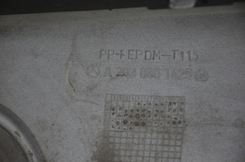 ZDERZAK PRZEDNI PRZÓD MERCEDES C W203 744