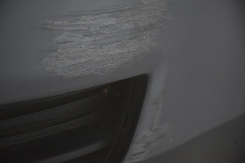 ZDERZAK PRZEDNI PRZÓD VW TOURAN I