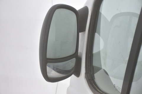 DRZWI PRZEDNIE PRZÓD LEWE RENAULT TRAFIC II VIVARO