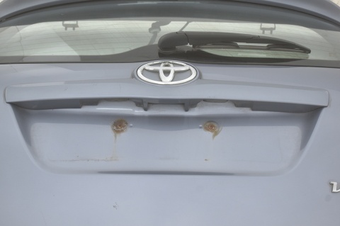 KLAPA TYLNA TYŁ TOYOTA VERSO I