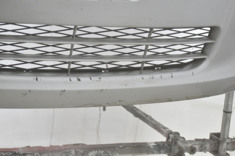 ZDERZAK PRZEDNI PRZÓD TOYOTA YARIS II 1E7