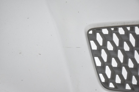 ZDERZAK PRZEDNI PRZÓD TOYOTA YARIS II 1E7