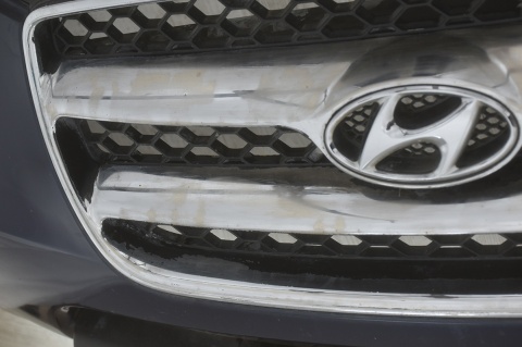 ZDERZAK PRZEDNI PRZÓD HYUNDAI SANTA FE II 2 Q9