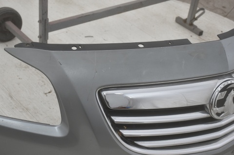 ZDERZAK PRZEDNI PRZÓD OPEL INSIGNIA A