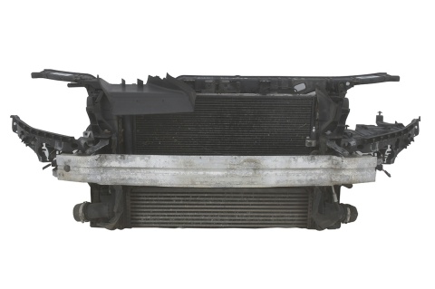 WZMOCNIENIE PAS PRZEDNI AUDI A4 B8 AUTOMAT
