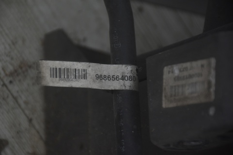 WZMOCNIENIE PAS PRZEDNI PEUGEOT 508 DIESEL