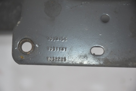 BELKA ZDERZAKA PRZÓD PRZEDNIA TESLA MODEL S 1034456