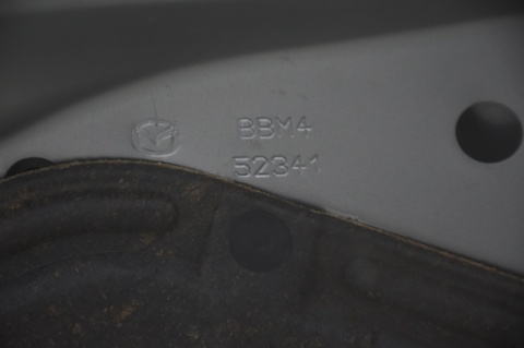 MASKA POKRYWA SILNIKA MAZDA 3 II BL