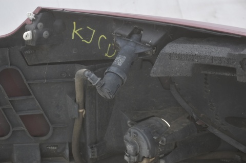 ZDERZAK PRZEDNI PEUGEOT 407 COUPE PDC SPRYSKIWACZE KJCD