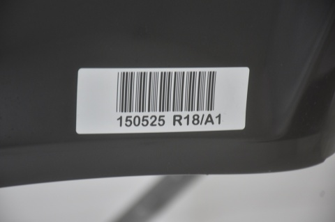 ZDERZAK PRZEDNI PRZÓD AUDI A4 B7 S-LINE LZ9Y
